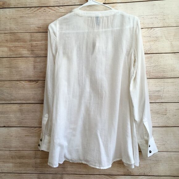 FREE PEOPLE BUTTON FRONT TOP‎ IN CREAM - Picture 2 of 5